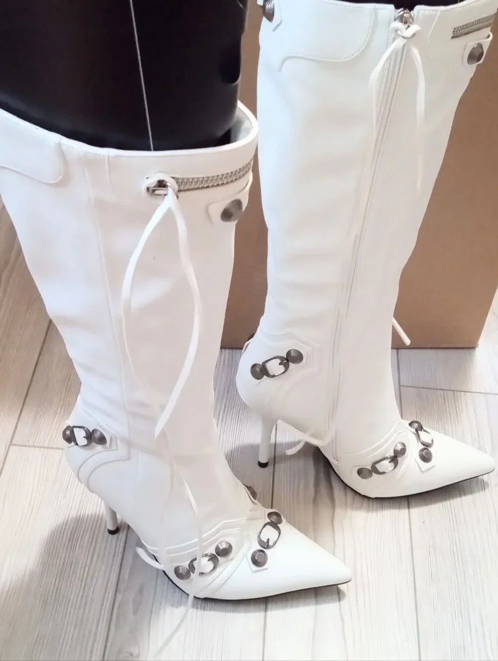 (ST1-6076) Women's White Knee - High Pointed Stiletto Boots Sz 10 - Picture 7 of 17